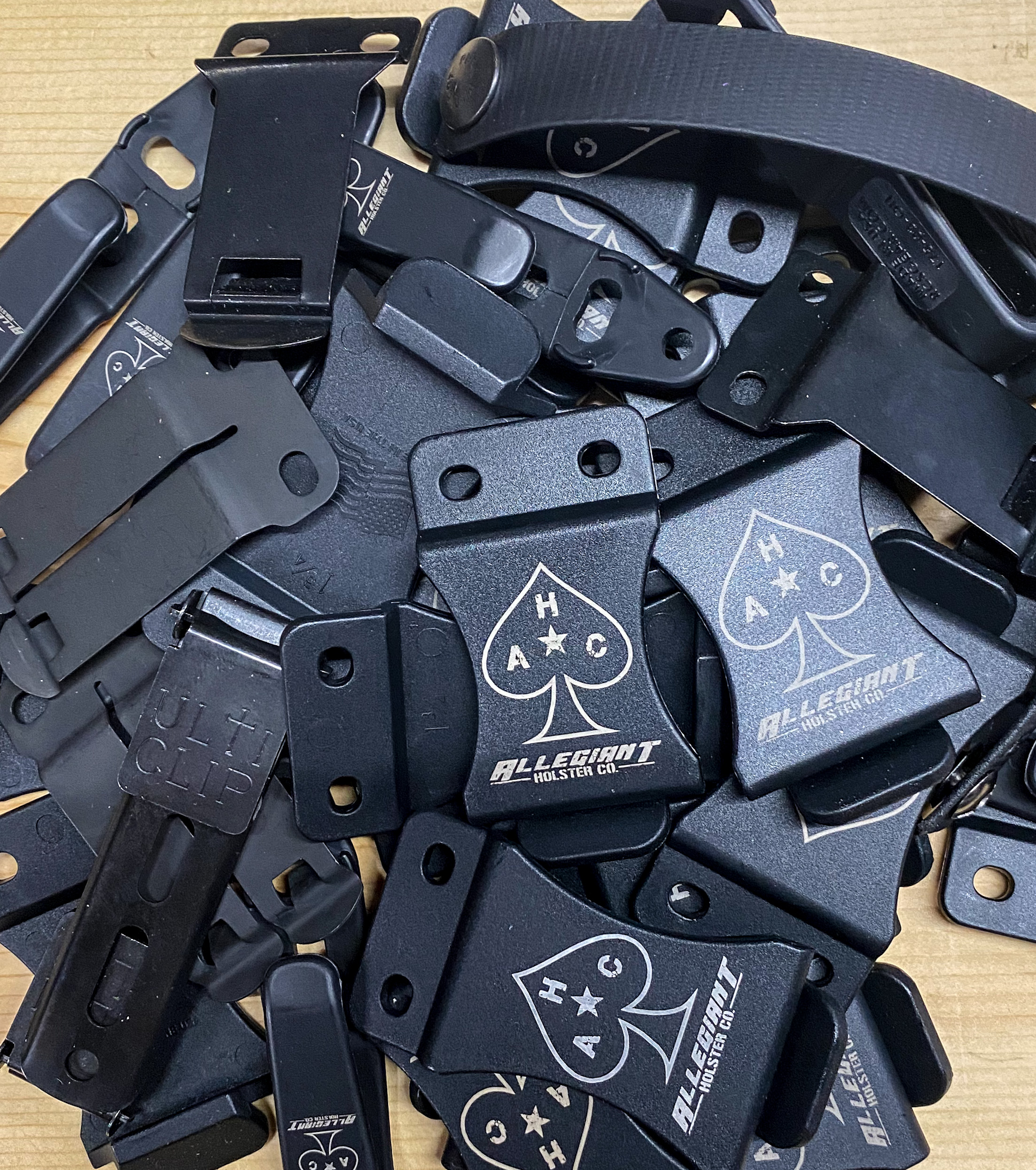 In a sea of IWB holster clips, which is right for you? - Allegiant Holster  Co.